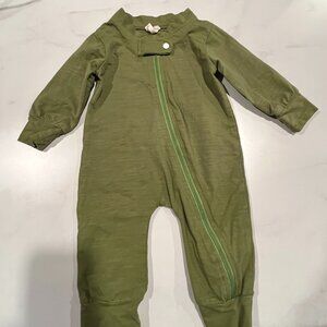 Carter's Sleeper Footed Outfit Baby Girls 6 Month Green Long Sleeve Full Zip